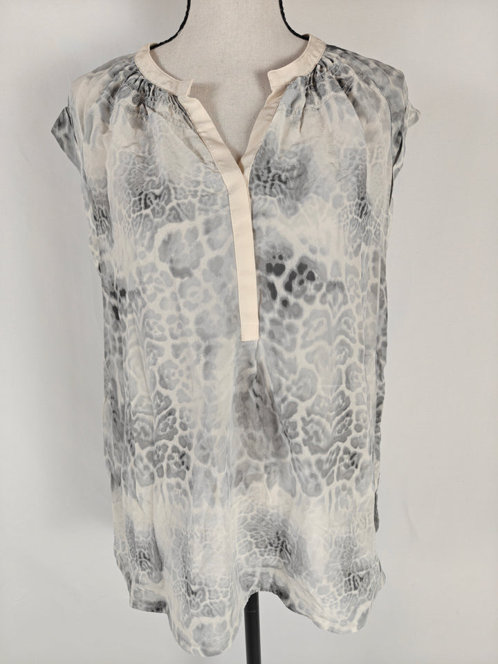 Womens Rebecca Taylor Blouse Gray Animal Print Size 10