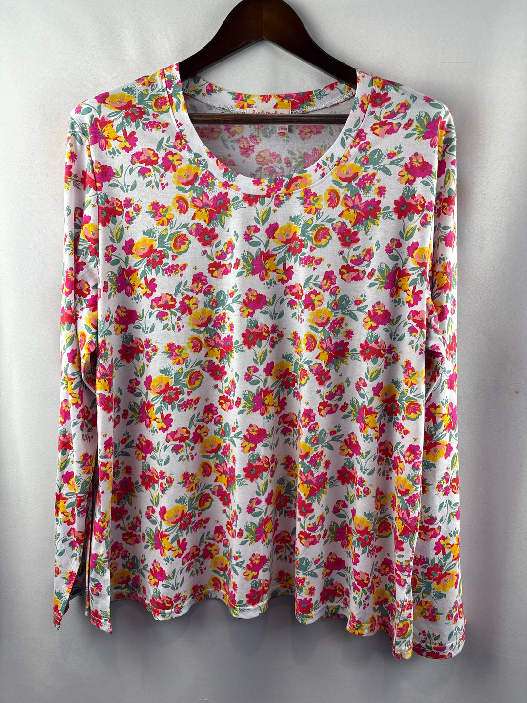 Women’s Fresh Produce Size 2X White Floral Long Sleeve Shirt