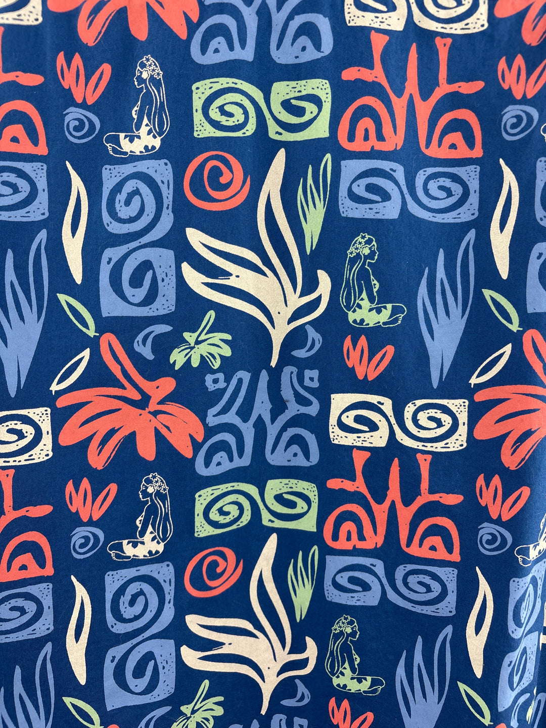 Men’s Hinano Tahiti Medium Blue Hawaiian Patterned Button Up
