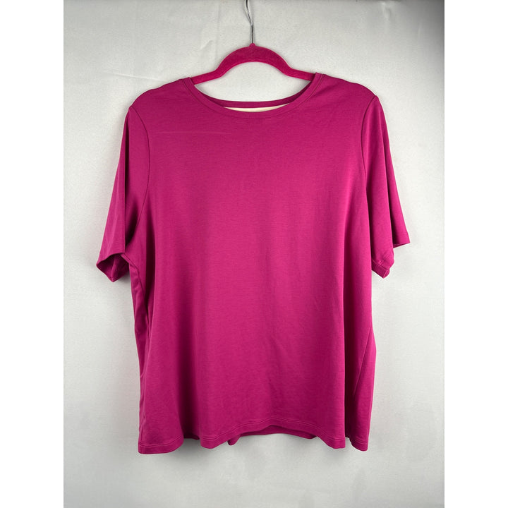 Isaac Mizrahi Live! Essentials Womens Pink T-Shirt 1X Cotton Blend Crew Neck Short Sleeve Made In Vietnam