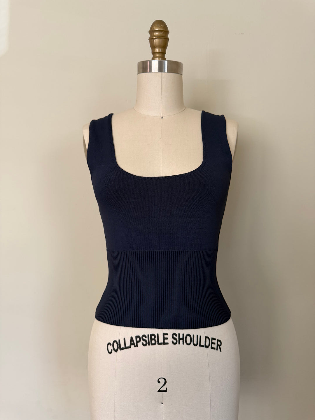 Calvin Klein Collection Navy Ribbed Sleeveless Knit Tank Top Made in Italy Minimalist