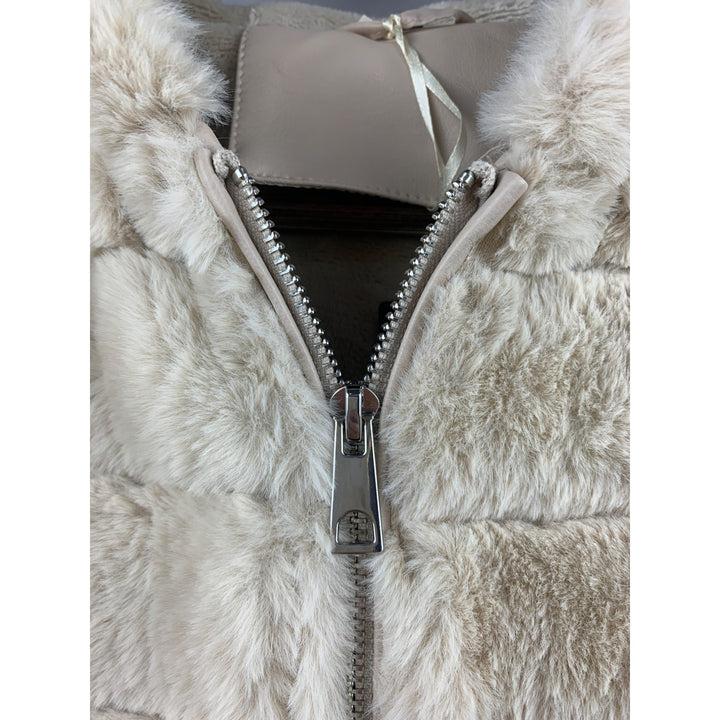 Women’s NWT Giolshon Cream Faux Fur Sweater with Hoodie Size L
