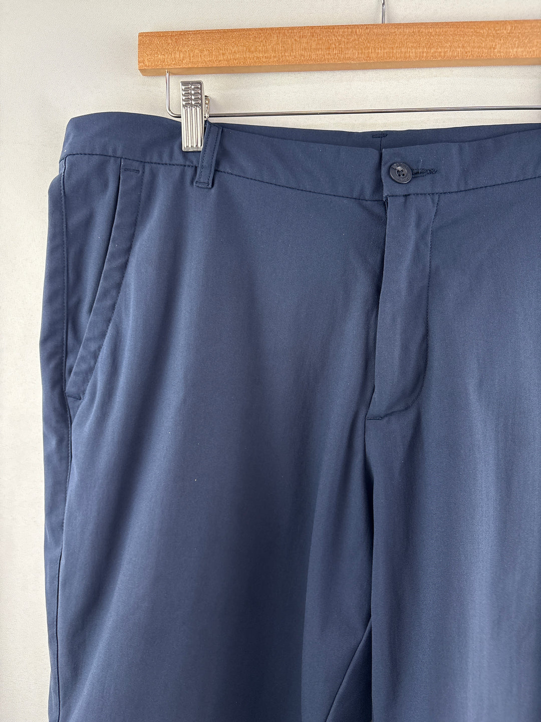 Men’s Straight Down Size 36 Navy Blue Golf Shorts