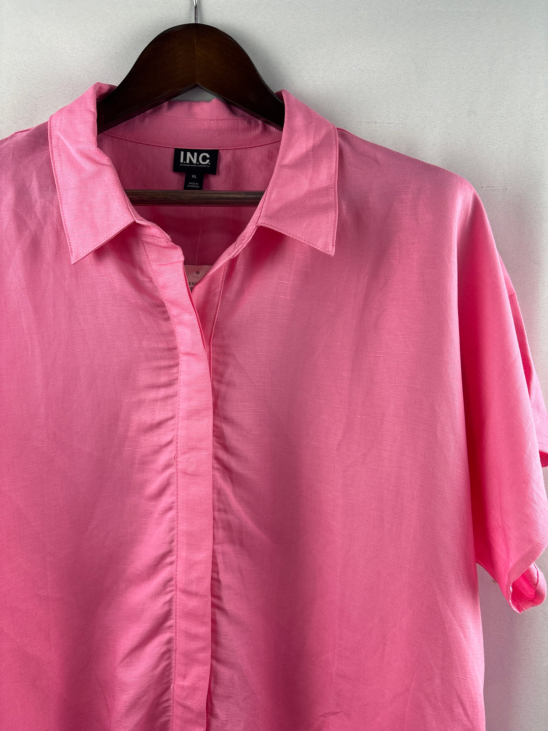 Women’s INC International Concepts XL Bubblegum Pink Button Up