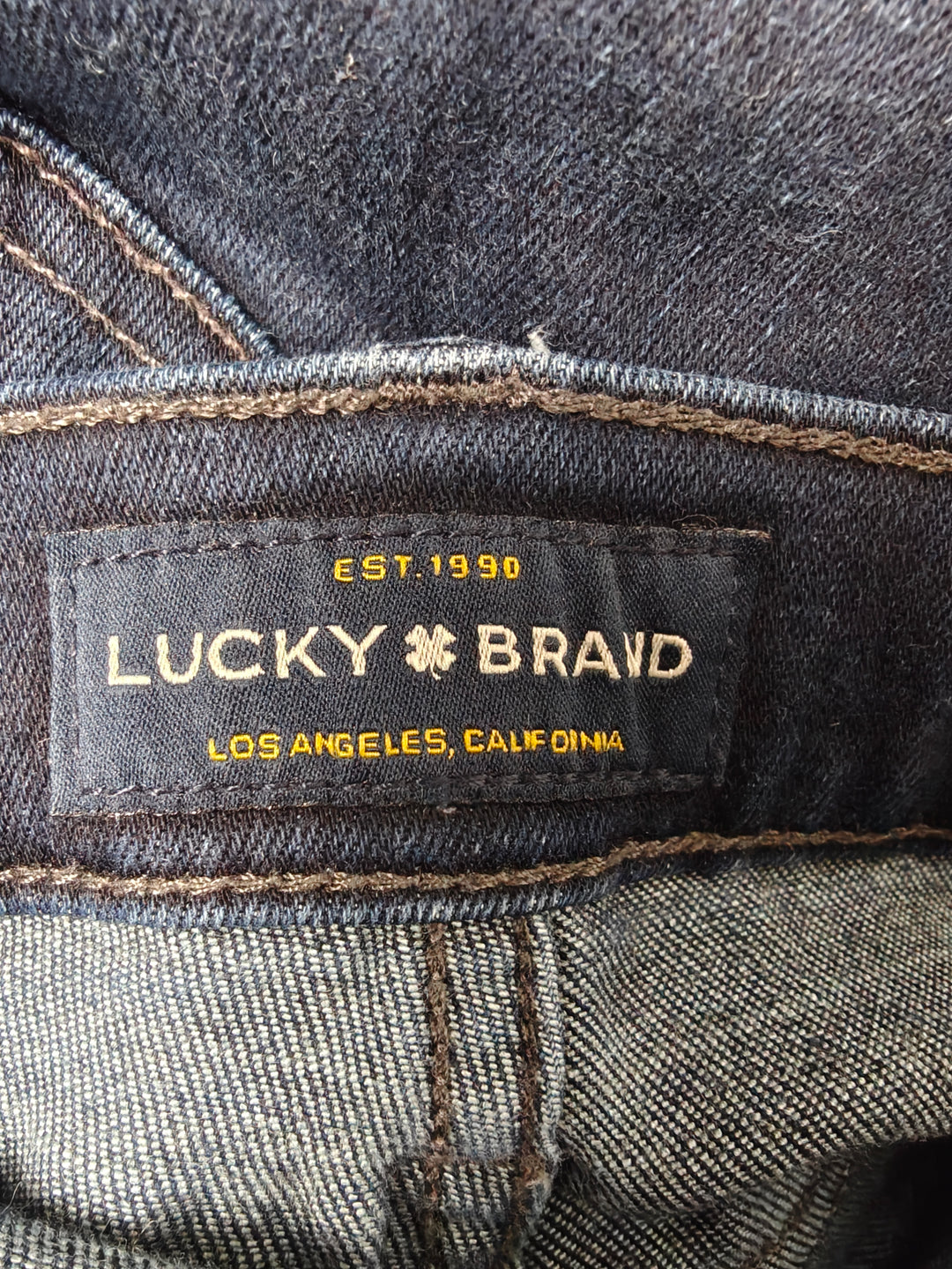 Men’s Lucky Brand Athletic Slim Jeans Dark Blue Size 38