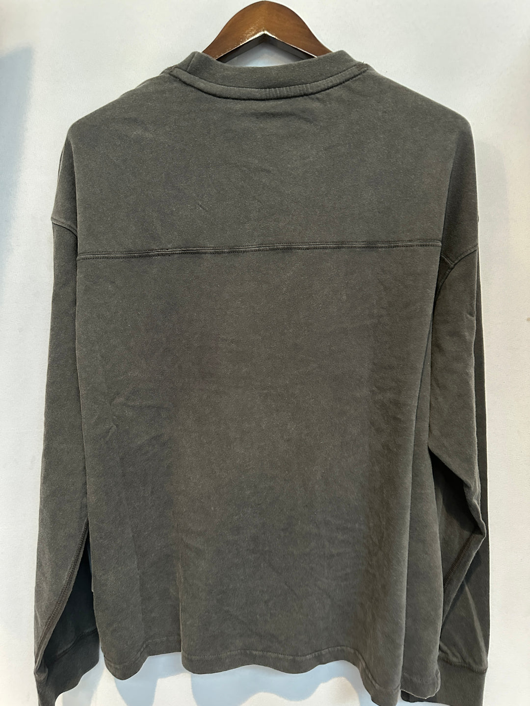 Men’s  American Eagle Boxy Fit Gray Jersey Size L
