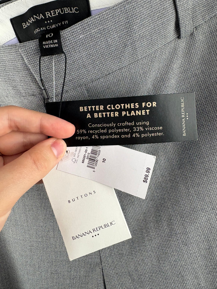 Women’s Banana Republic Size 10 Light Gray Pleated Pants