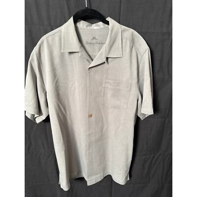 Men’s Tommy Bahama short sleeve gray button down shirt size M