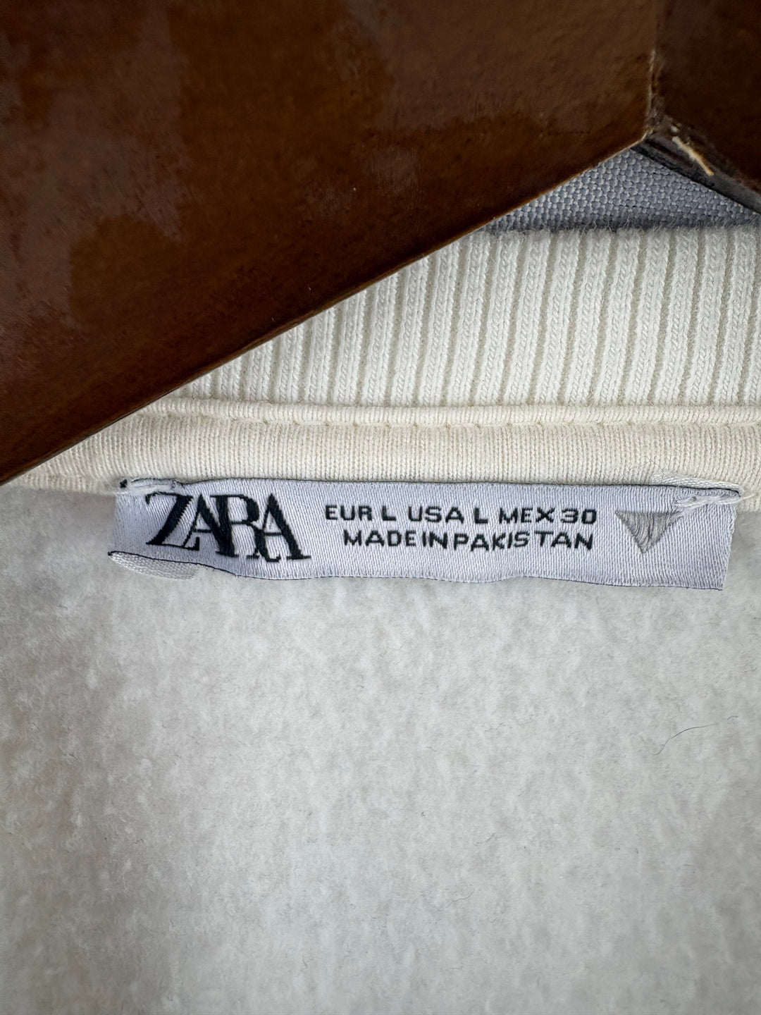 Women’s Zara Large Cream Crewneck Crop Top