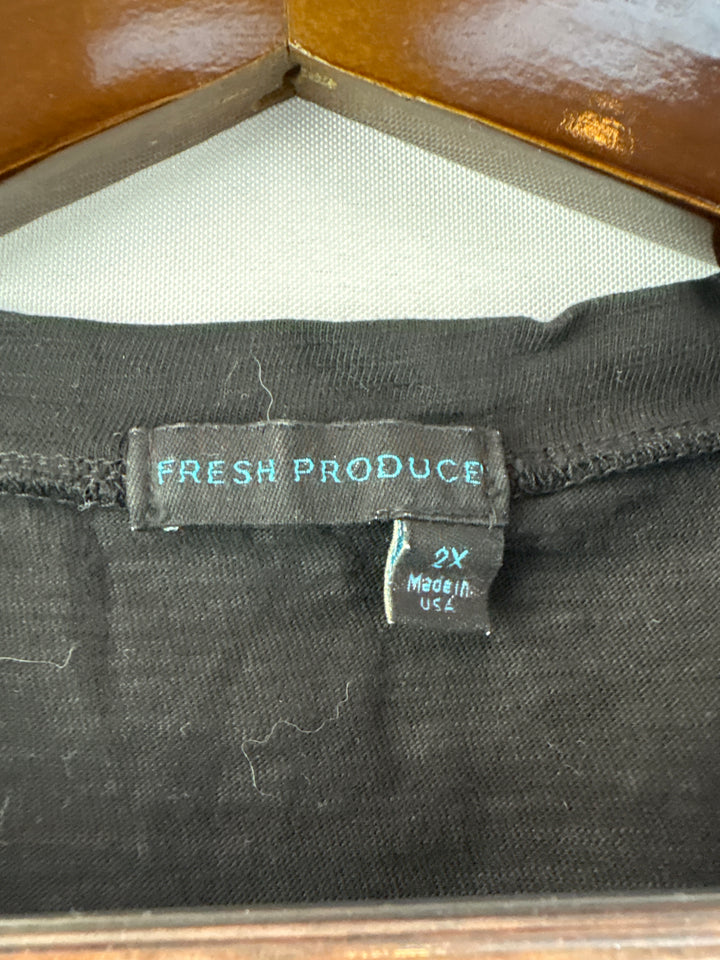 Women’s Fresh Produce Size 2X Black T-Shirt