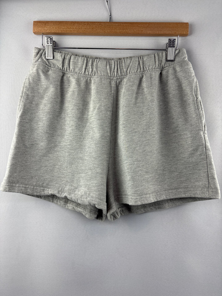 Women’s ThreadBare Size 8 Light Gray Lounge Shorts