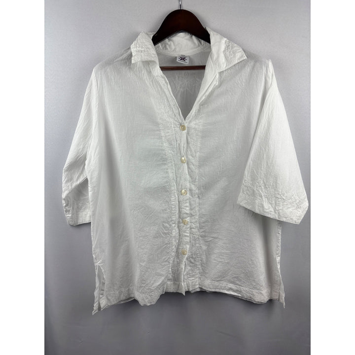 Women’s Yazdi Size M/L White Cotton Long Sleeve Button Up with Floral Embroidery & Shell Buttons