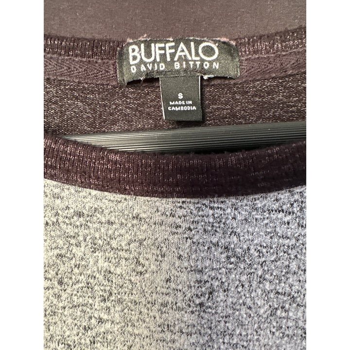 Buffalo David Bitton Gray/Maroon/Black Sweatshirt size SM.