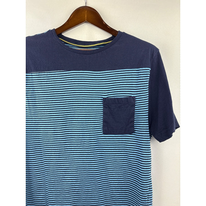 Men’s Vintage 1946 Large Blue & Navy Stripped Short Sleeve Shirt