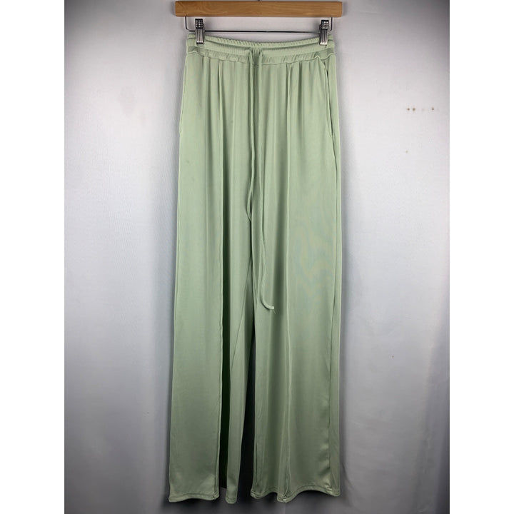 Women’s Katch Me Sage Green Ribbed Pants Size M