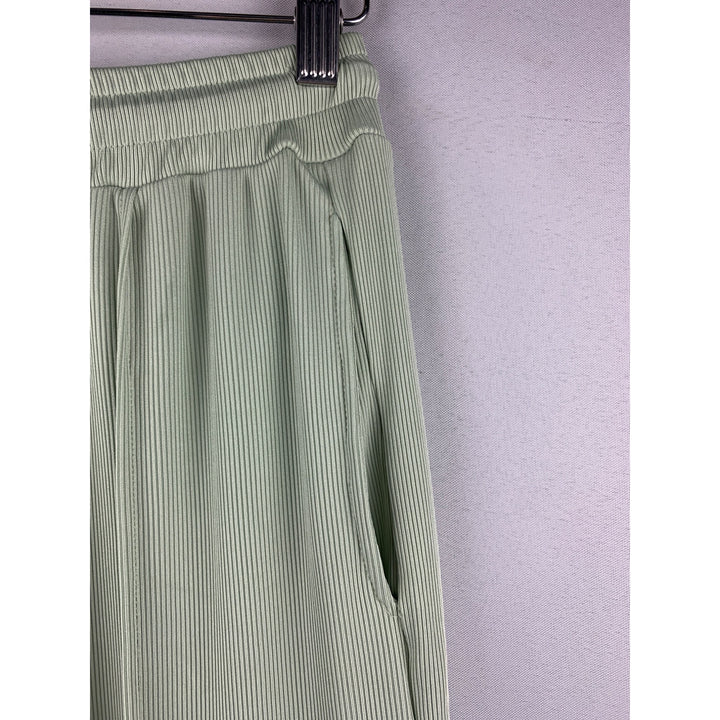Women’s Katch Me Sage Green Ribbed Pants Size M