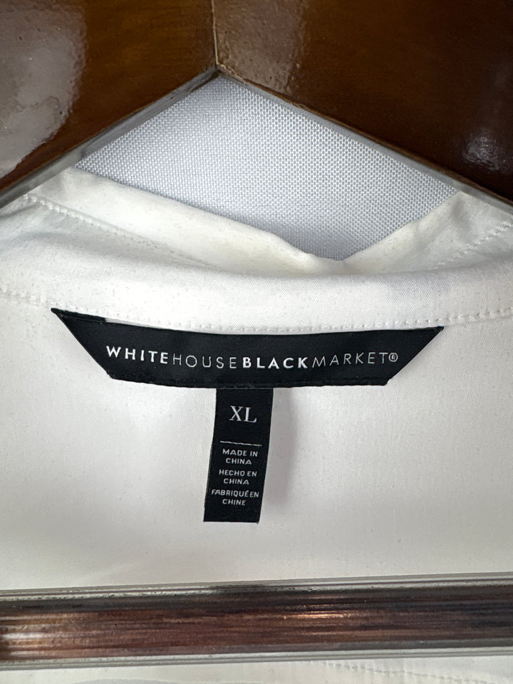 Women’s White House Black Market XL White Buttoned Blouse
