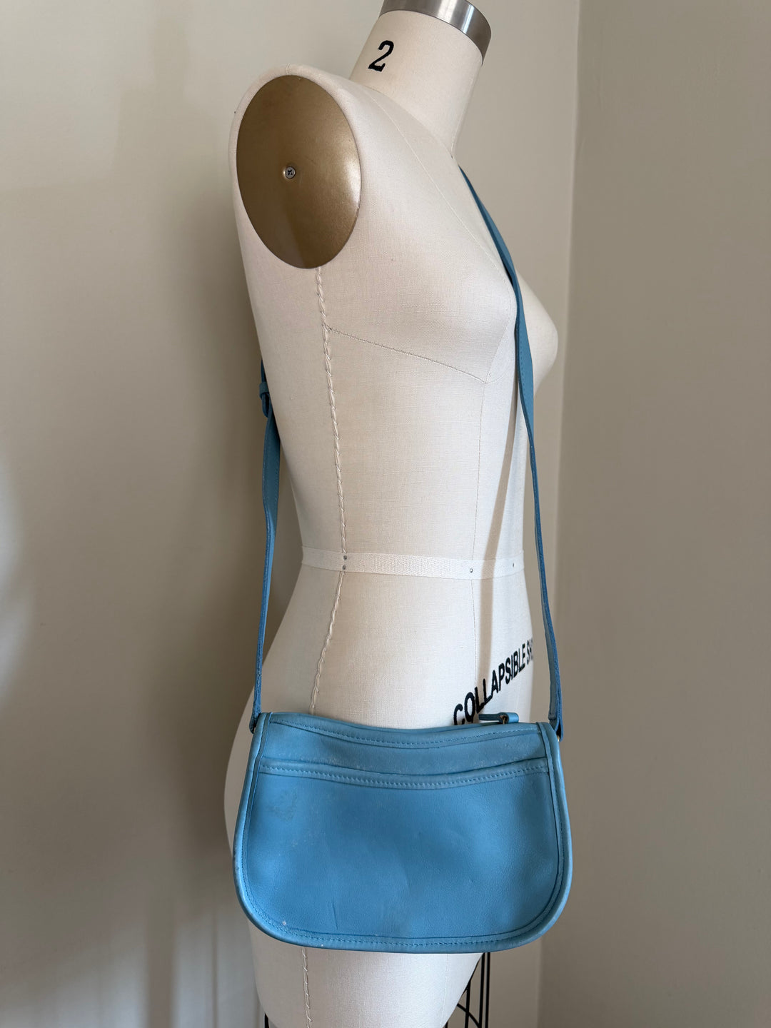 Vintage Coach Rare Glacier Blue Leather Crossbody Shoulder Bag Brass Hardware