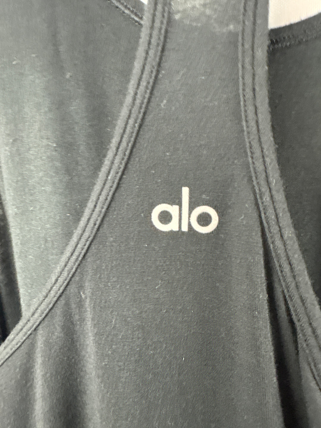 Women’s Alo Medium Black Racerback Sports Tank