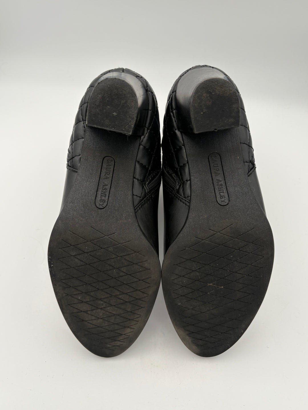 Women’s Laura Ashley Size 8 Black Leather Ankle Boots