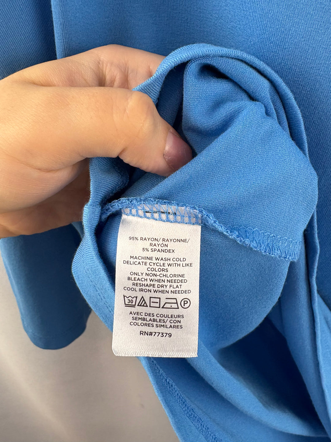 Women’s Ann Taylor Factory Large Cornflower Blue Blouse