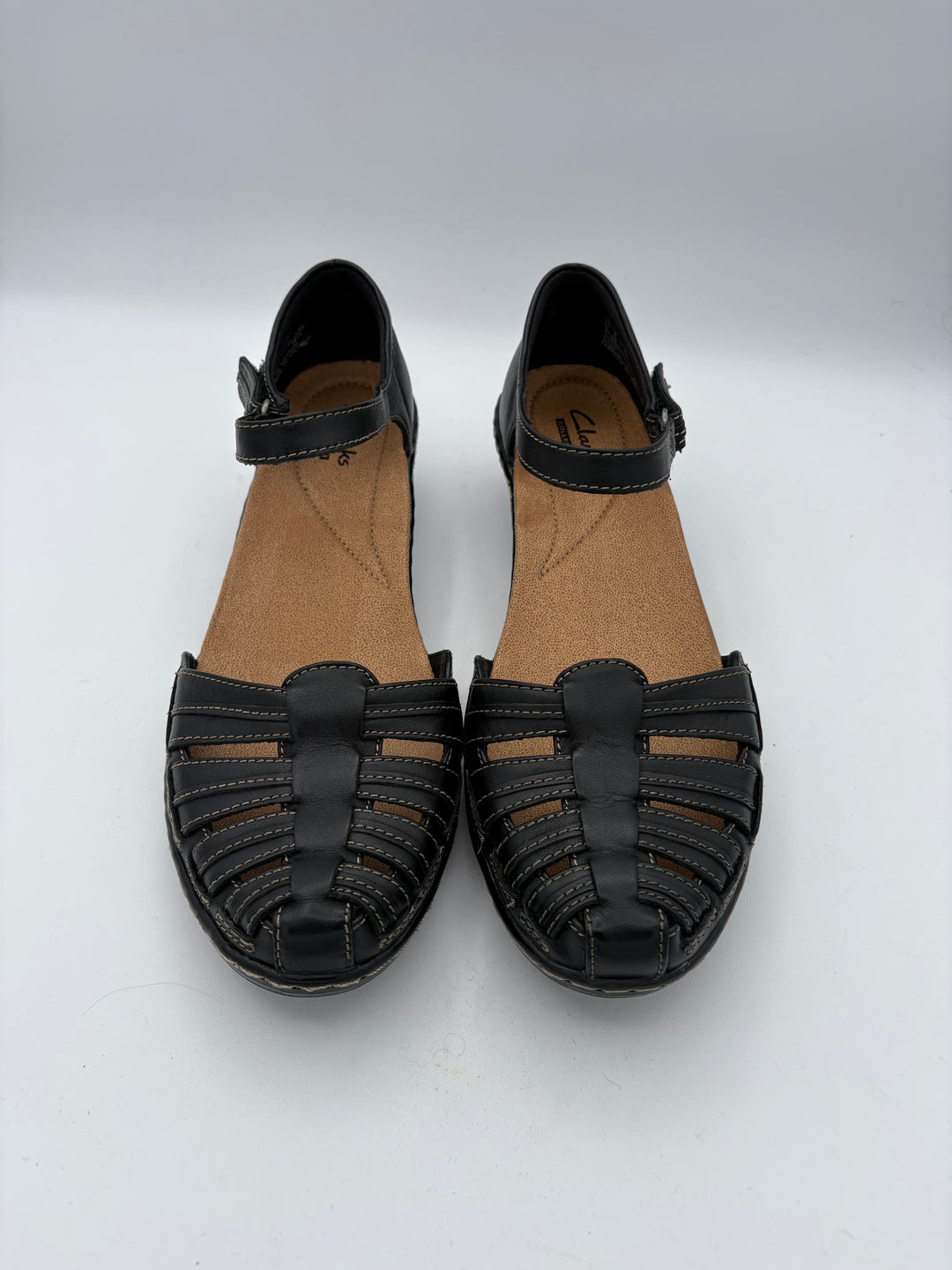Women’s Clark’s Size 8 Black Leather Heeled Sandals