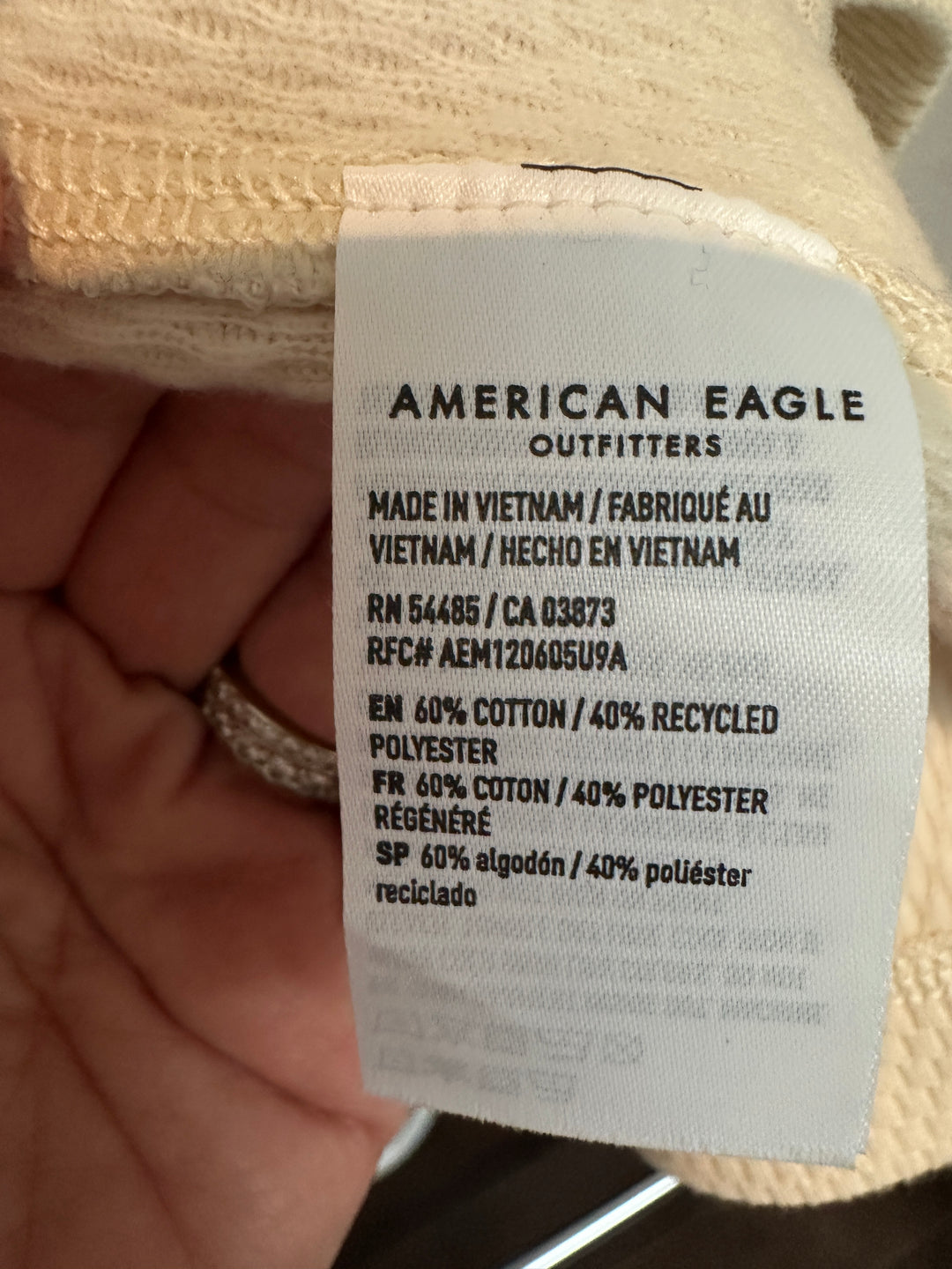 Men’s American Eagle Cream Boxy Fit Waffle Jersey Size L
