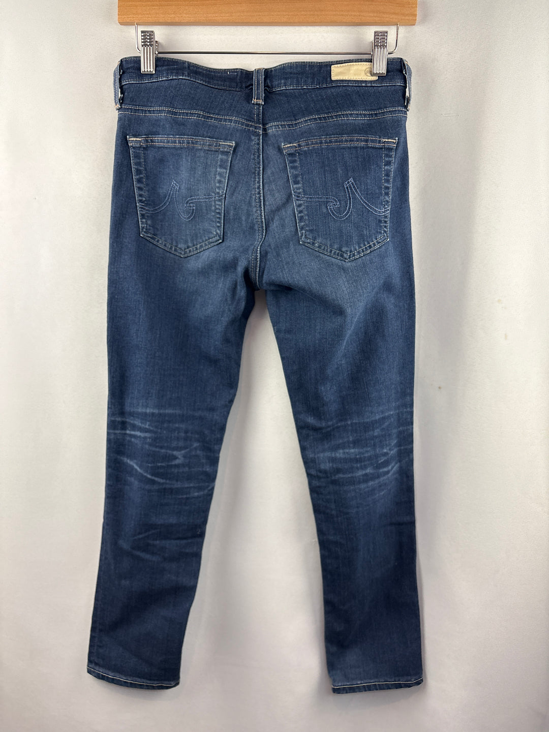 Women’s AG-ED Size 26 Dark Wash Blue Skinny Jeans