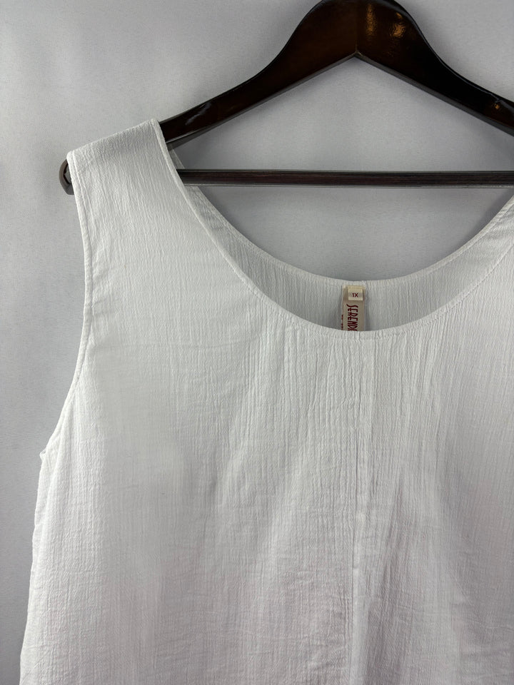 Women’s Serendipity Size 1X White Tank Blouse