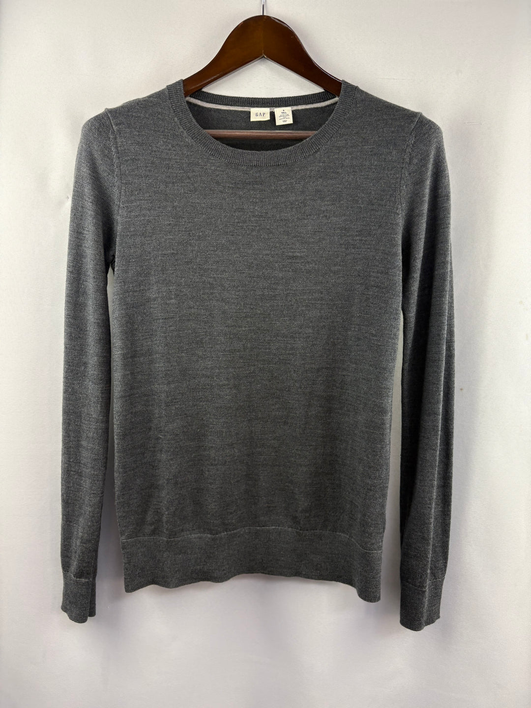 Women’s GAP Tall Small Dark Gray Crewneck Sweater