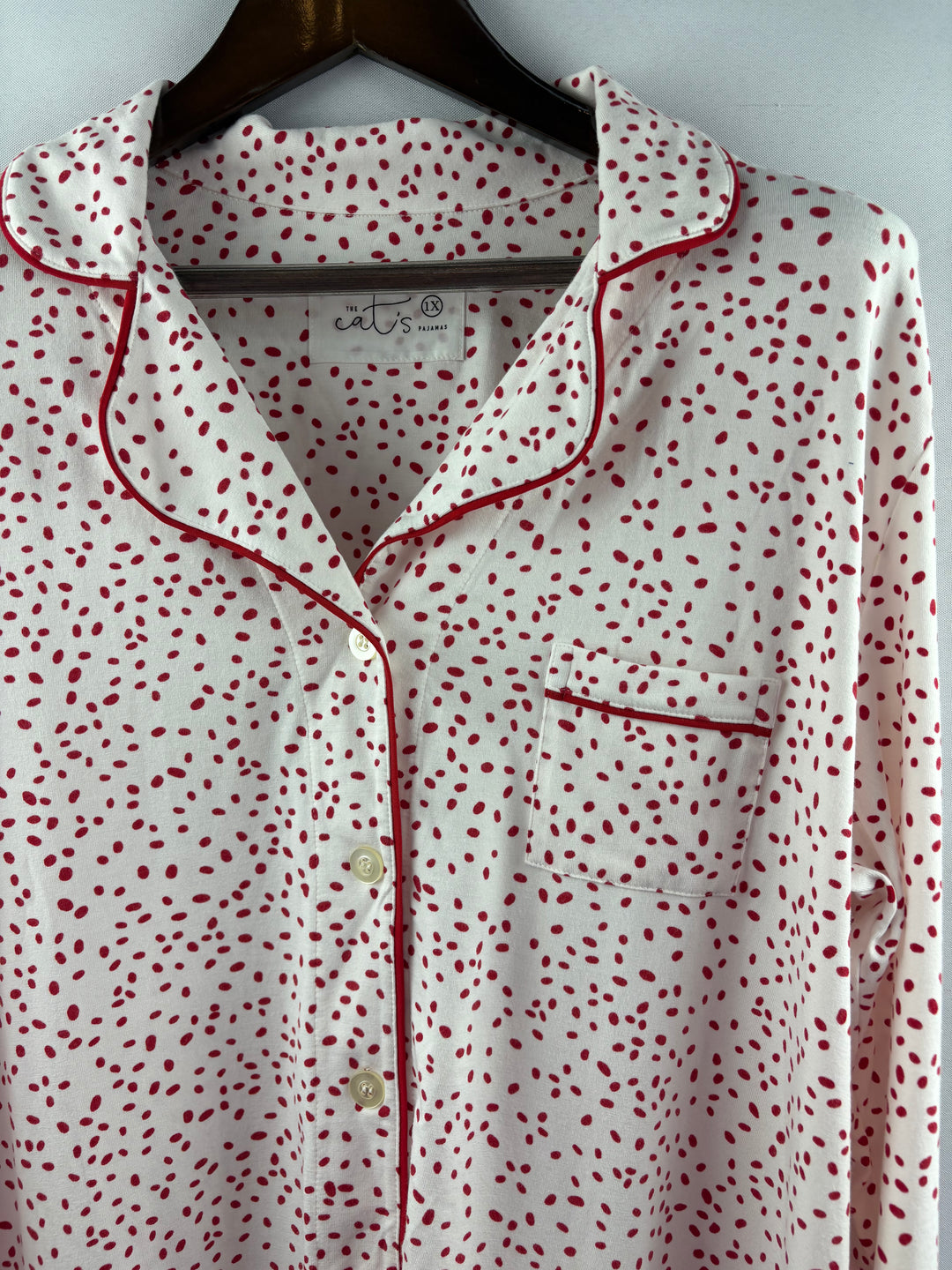 Women’s The Cat’s Pajamas Size 1X White w/ Red Dots PJ Set