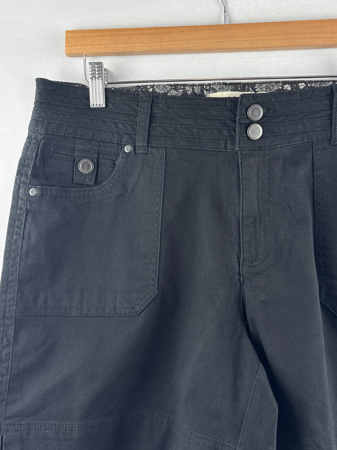 Women’s Dakota Blue Size 12 Black Mid-Rise Denim Shorts