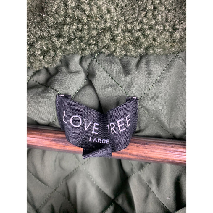 Women’s Love Tree Green Sherpa Sweater Size L
