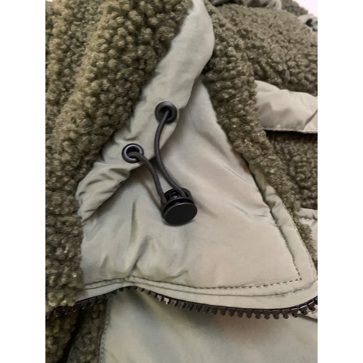 Women’s Love Tree Green Sherpa Sweater Size L