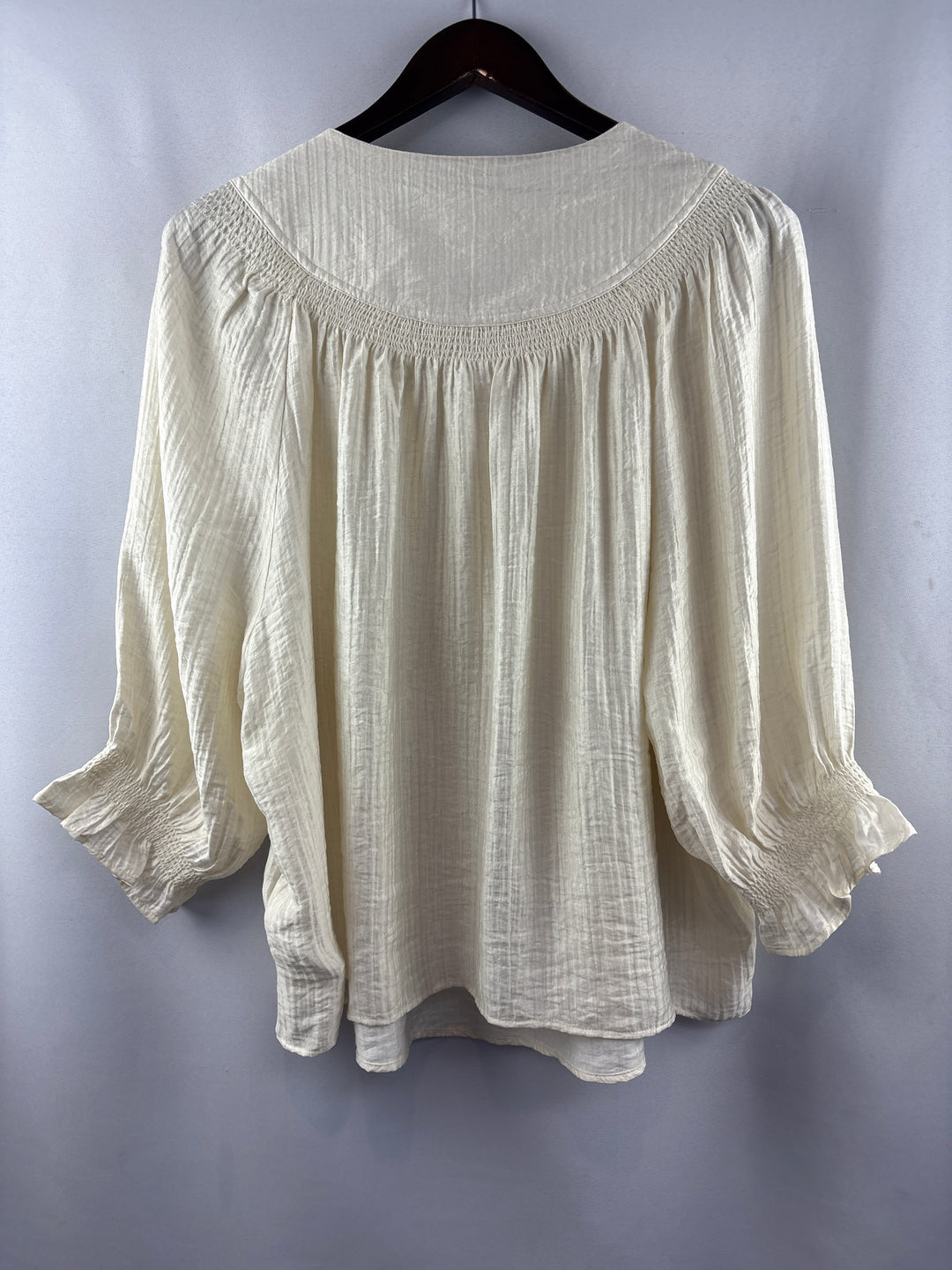Women’s Me by Jennie Garth Size 1X Cream Half Sleeve Blouse