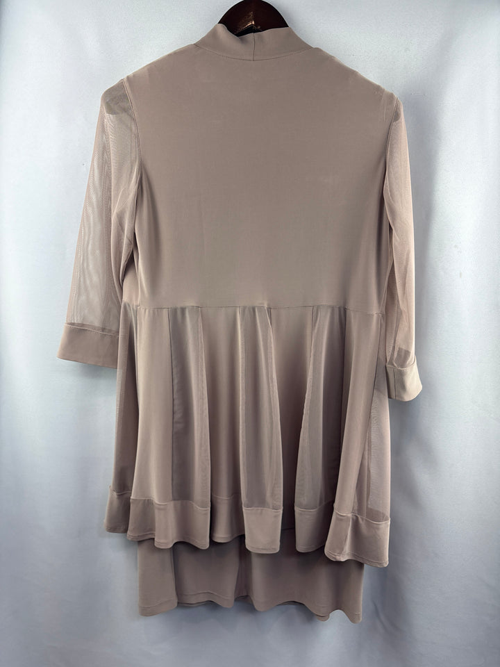 Women’s R & M Collection Size 8 Beige Midi Evening Dress