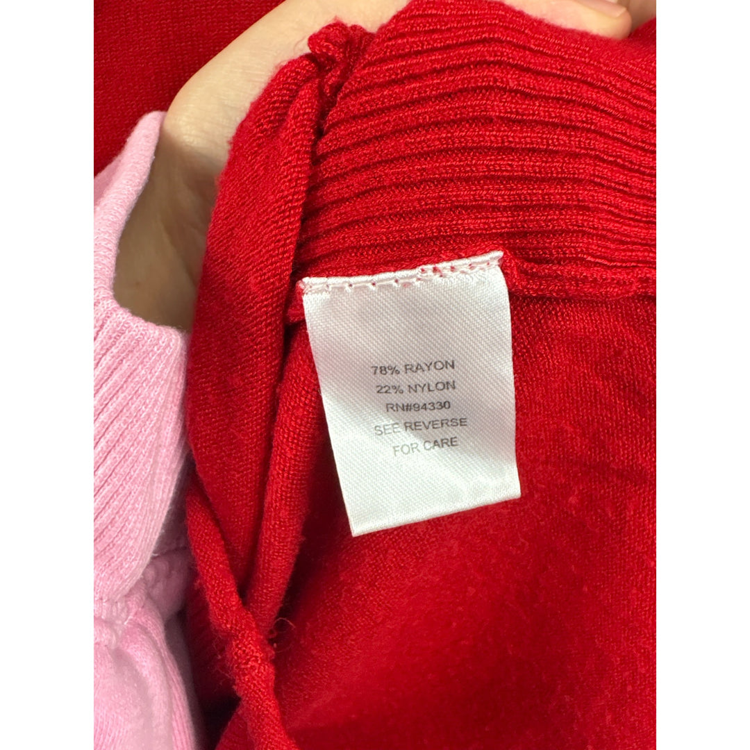 Takeout Womens Red V-Neck Sweater Medium