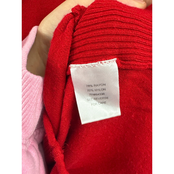 Takeout Womens Red V-Neck Sweater Medium