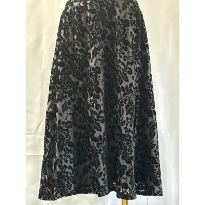 Women’s Velvet JM Collection Black Floral Patterned Skirt Sz 10