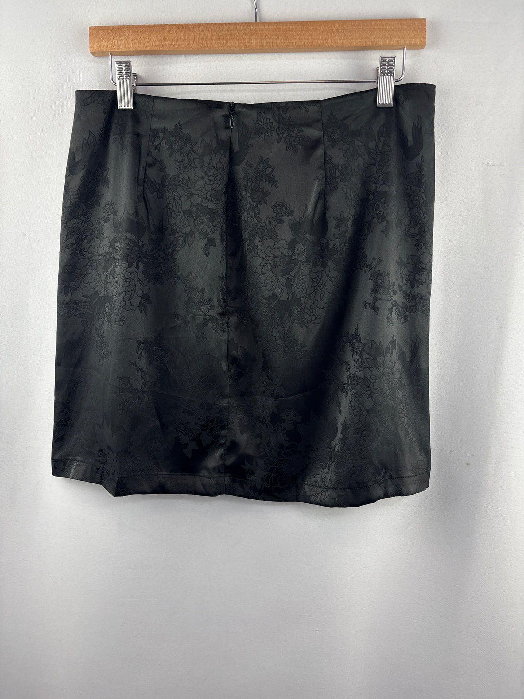 Women’s Lyaner Large Black Floral Satin Mini Skirt
