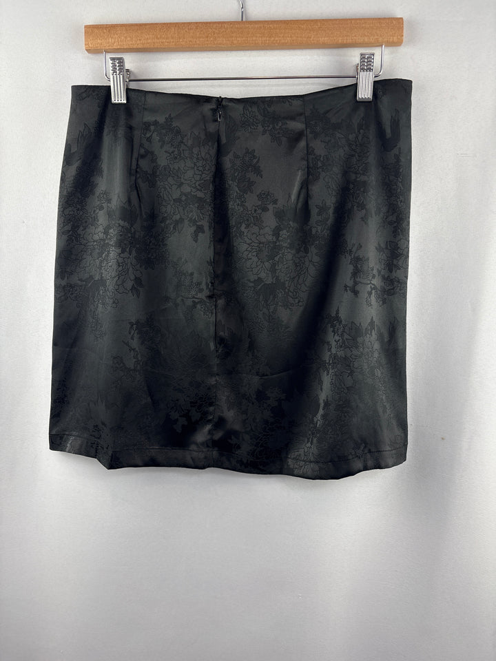 Women’s Lyaner Large Black Floral Satin Mini Skirt