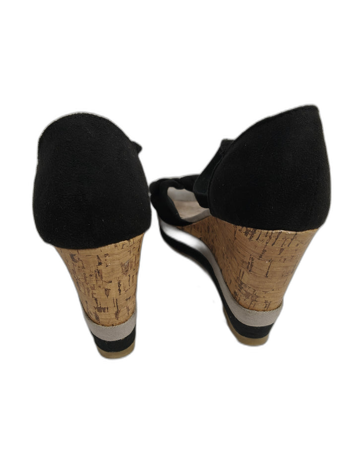Womens Old Navy Wedge Sandals Black Tan Size 7