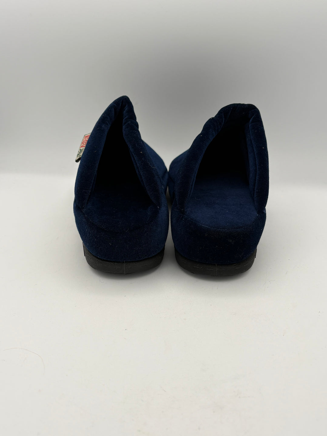 Women’s Sabra Negev Size 8 Royal Blue Velvet Slippers