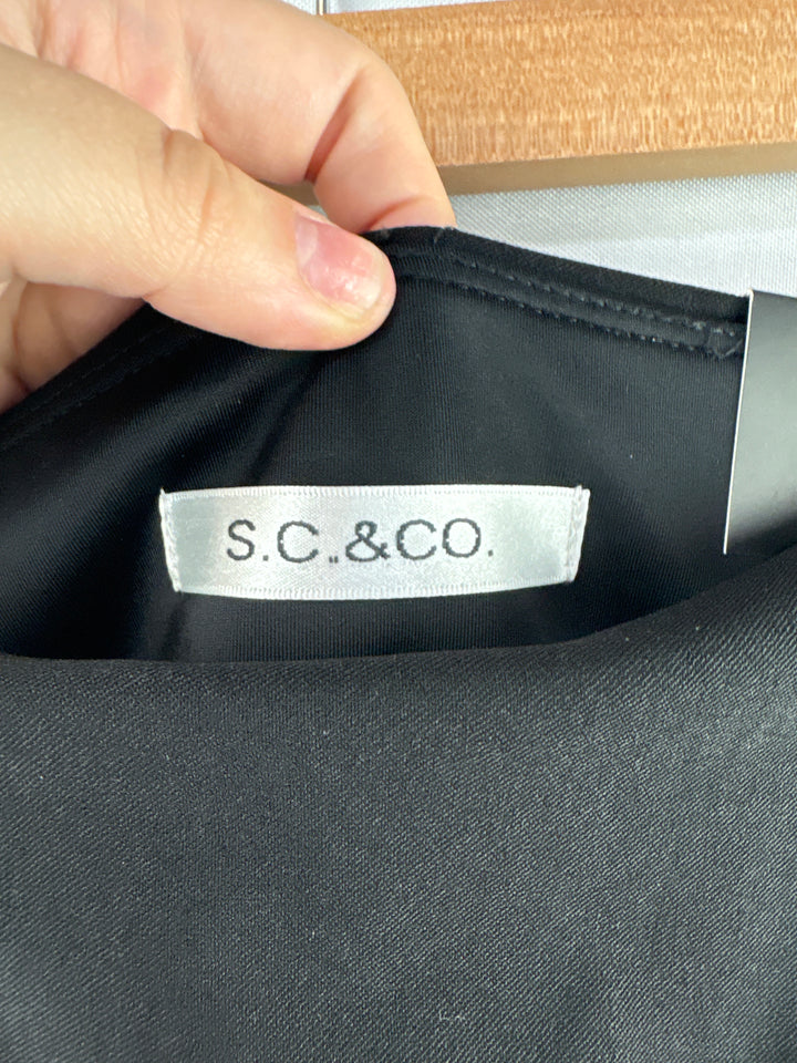 Women’s S.C. &amp;Co. Medium Black Sports Skort