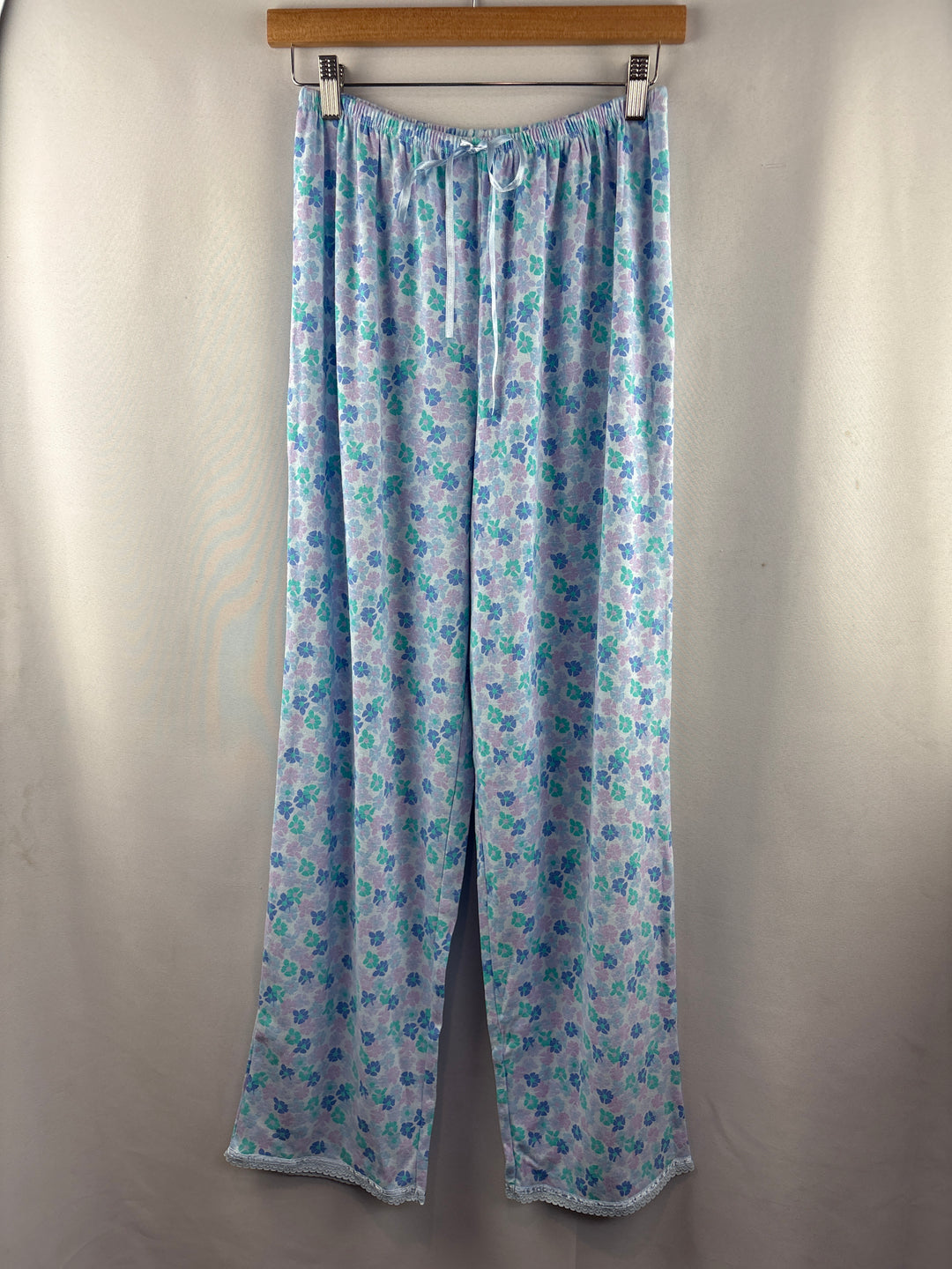 Women’s Intimate Essentials Small Light Blue Floral PJ Set