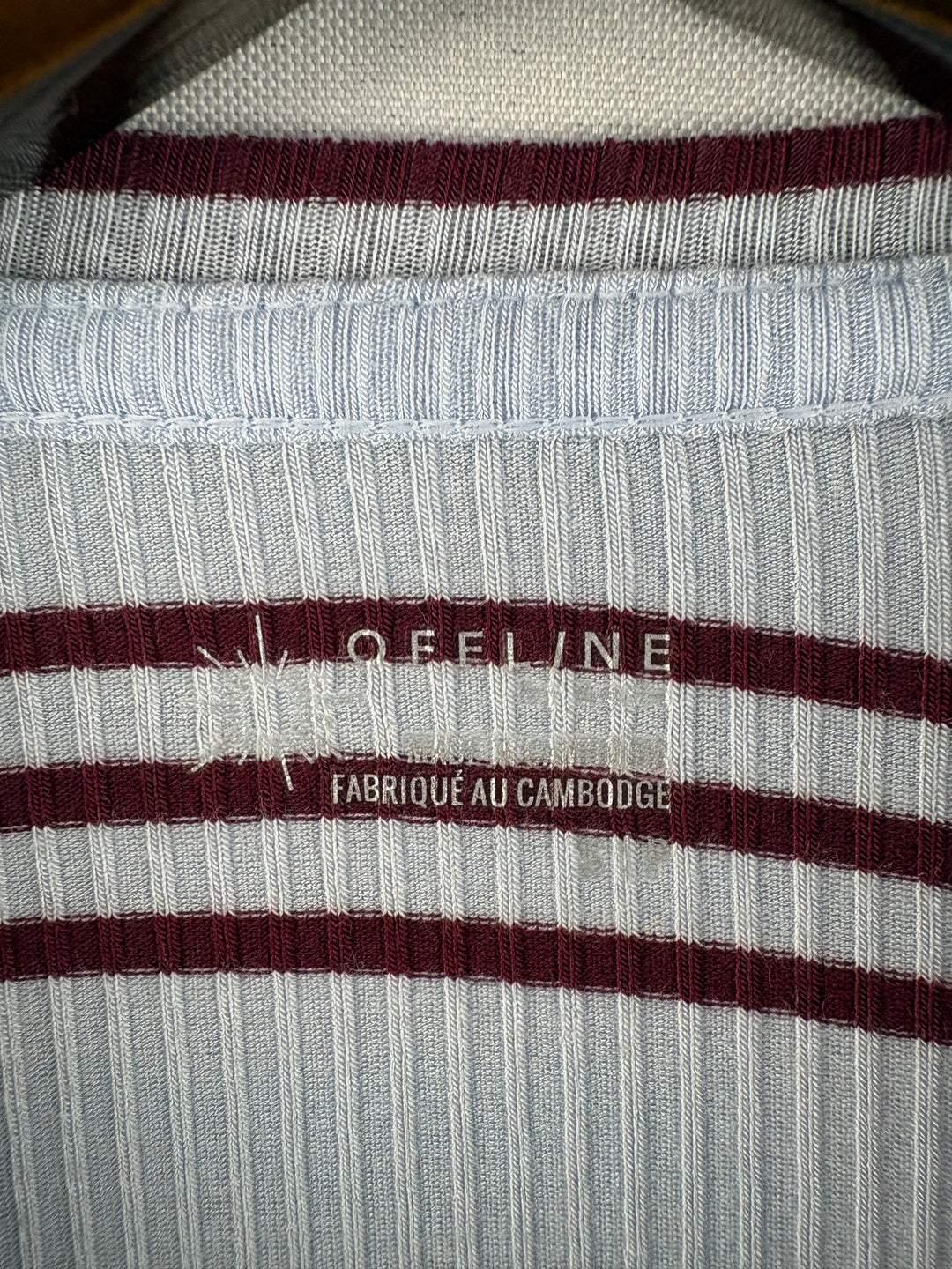 Women’s Offline by Aerie Small Sky Blue Long Sleeve w/ Red Stripes
