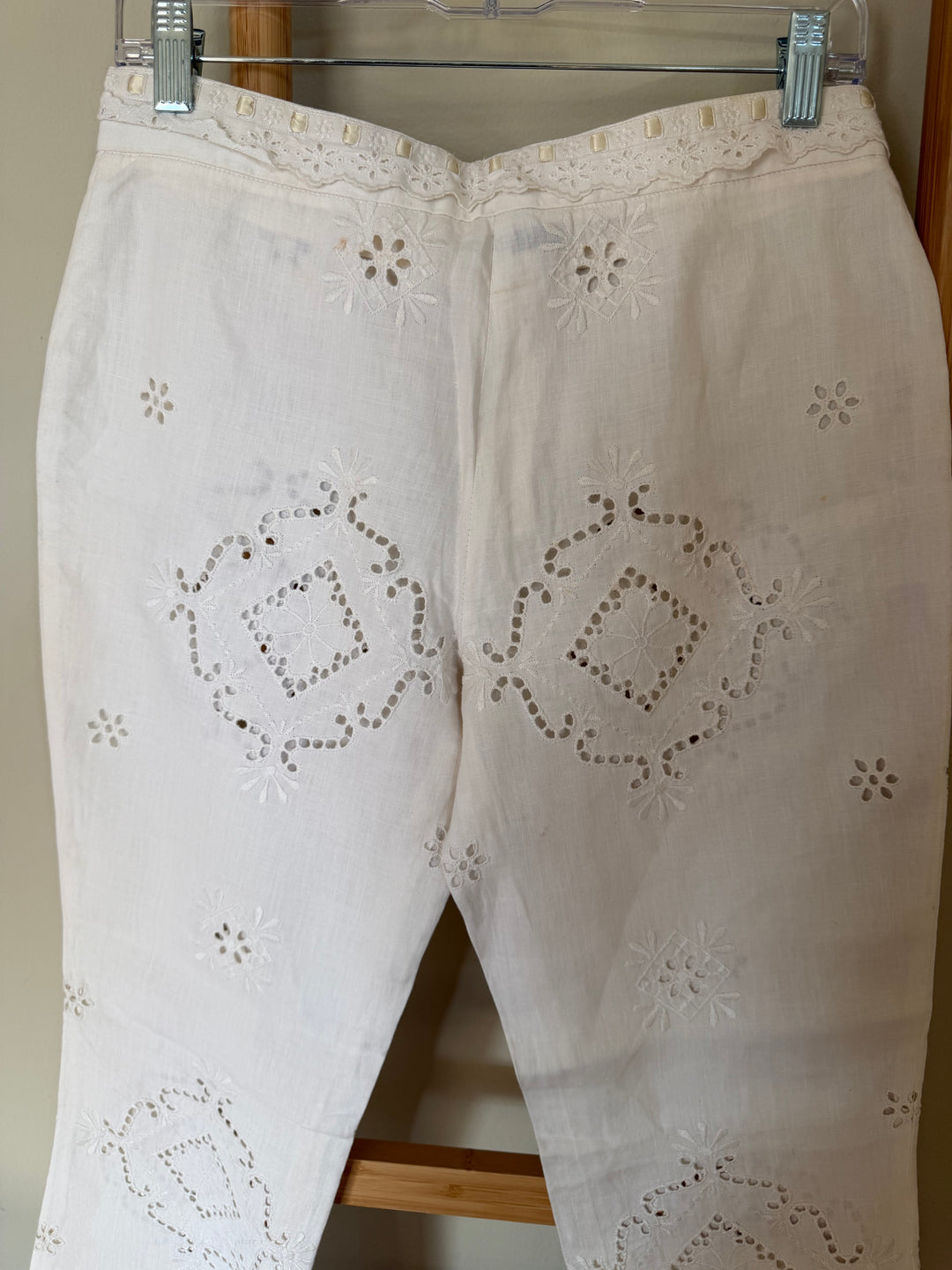 Vintage Moschino White Linen Eyelet Embroidered Pants Trousers