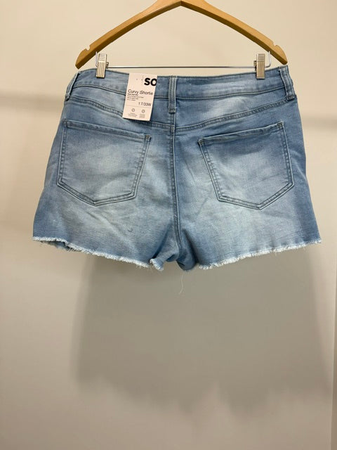 SO Curvy Shortie Jean Shorts Sz17/33W(NWT, Super High Rise)